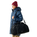 Tight duffle 50, musta duffelilaukku, olkahihna