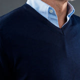 Berkeley Wilton Merino V-neck neule tummansininen (navy)