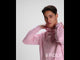 Roly Vinson huppari esittelyvideo