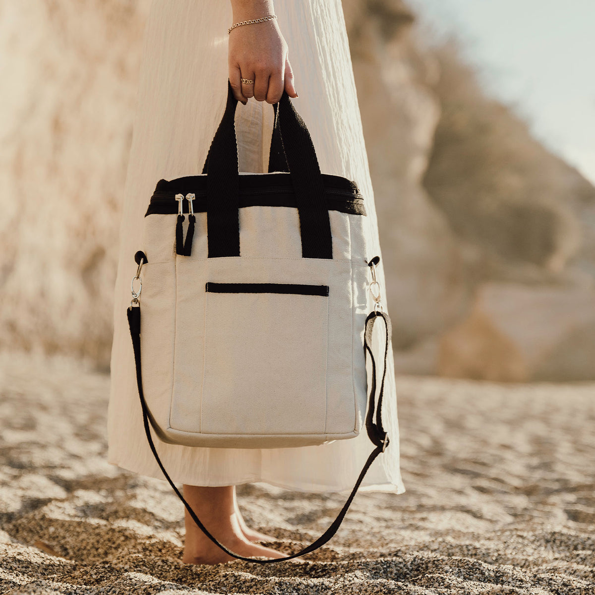 Volonne AWARE™ recycled canvas cooler tote bag, off-white